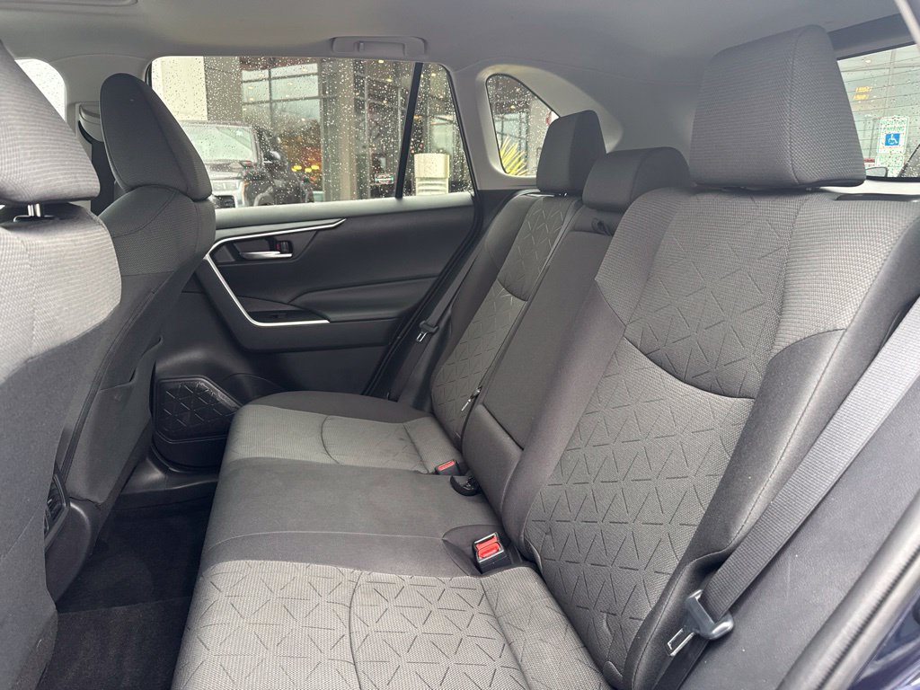Certified 2021 Toyota RAV4 XLE w/ Convenience Package AWD/4WD image 13