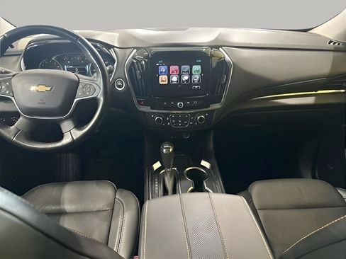 Used 2018 Chevrolet Traverse Premier w/ Driver Confidence II Package FWD image 15