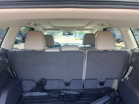 Used 2014 Ford Escape Titanium w/ Equipment Group 401A AWD/4WD image 9