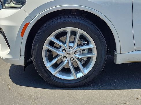Used 2022 Dodge Durango GT image 27