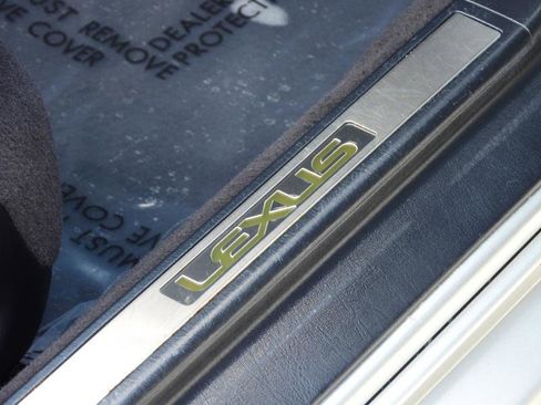 Used 2005 Lexus SC 430 Convertible image 41