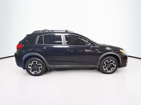 Used 2016 Subaru Crosstrek 2.0i Limited image 10