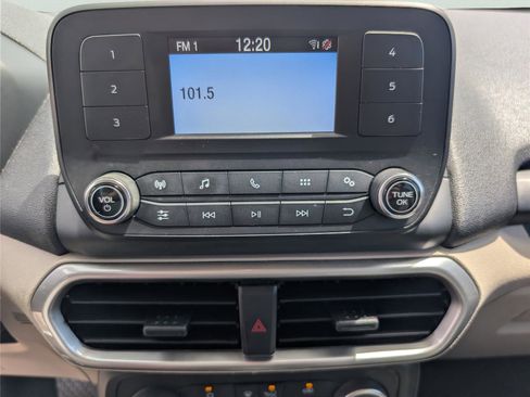 Used 2018 Ford EcoSport S image 31