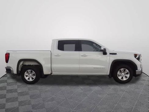 Used 2024 GMC Sierra 1500 SLE AWD/4WD image 4