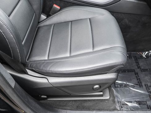 Used 2021 Mercedes-Benz GLS 450 4MATIC image 38