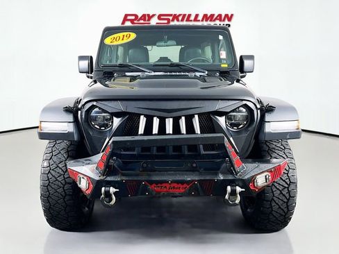 Used 2019 Jeep Wrangler Unlimited Rubicon w/ LED Lighting Group AWD/4WD image 2
