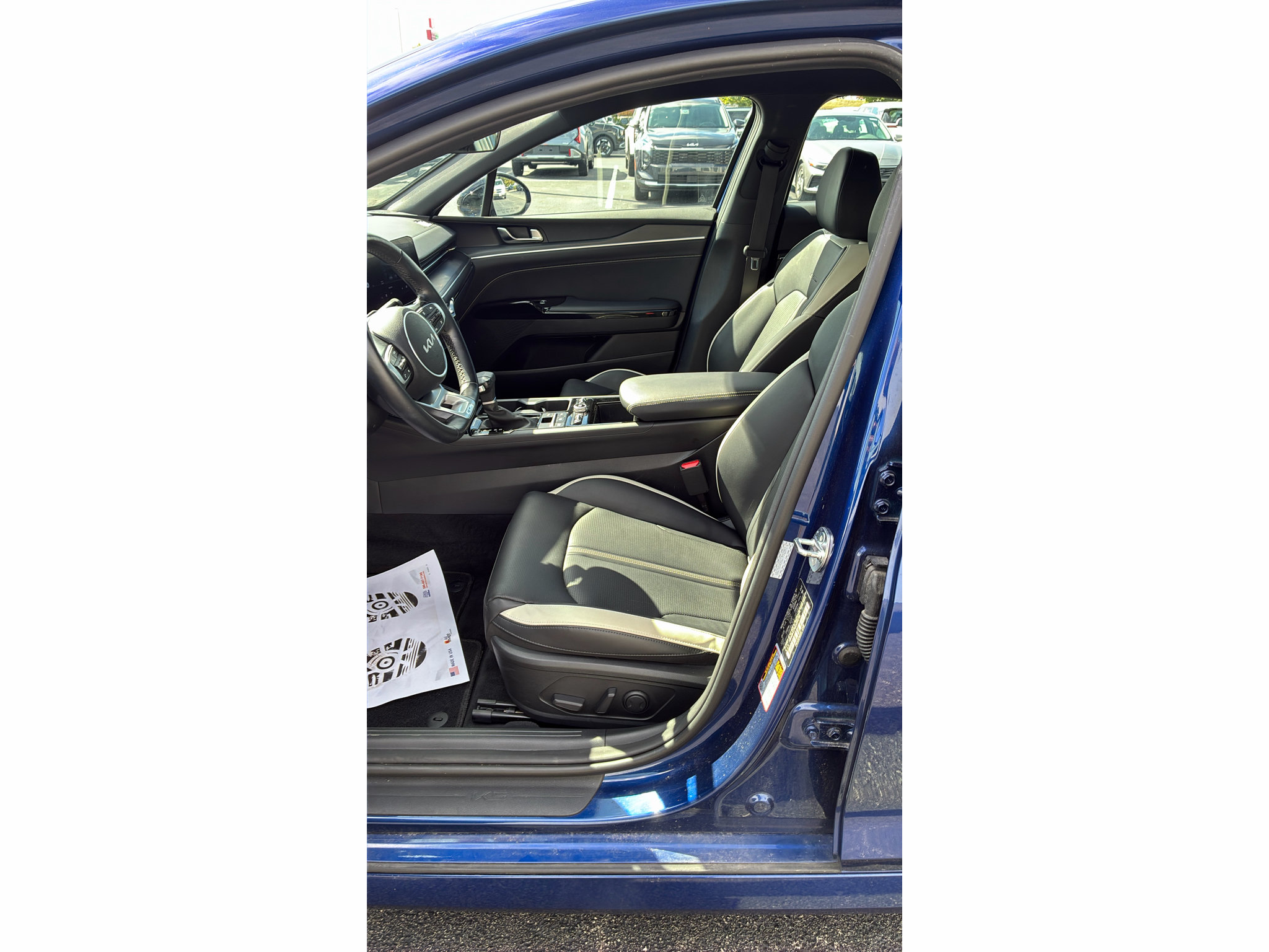 Used 2025 Kia K5 GT-Line AWD/4WD image 11