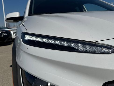 Used 2022 Hyundai Kona SEL image 11