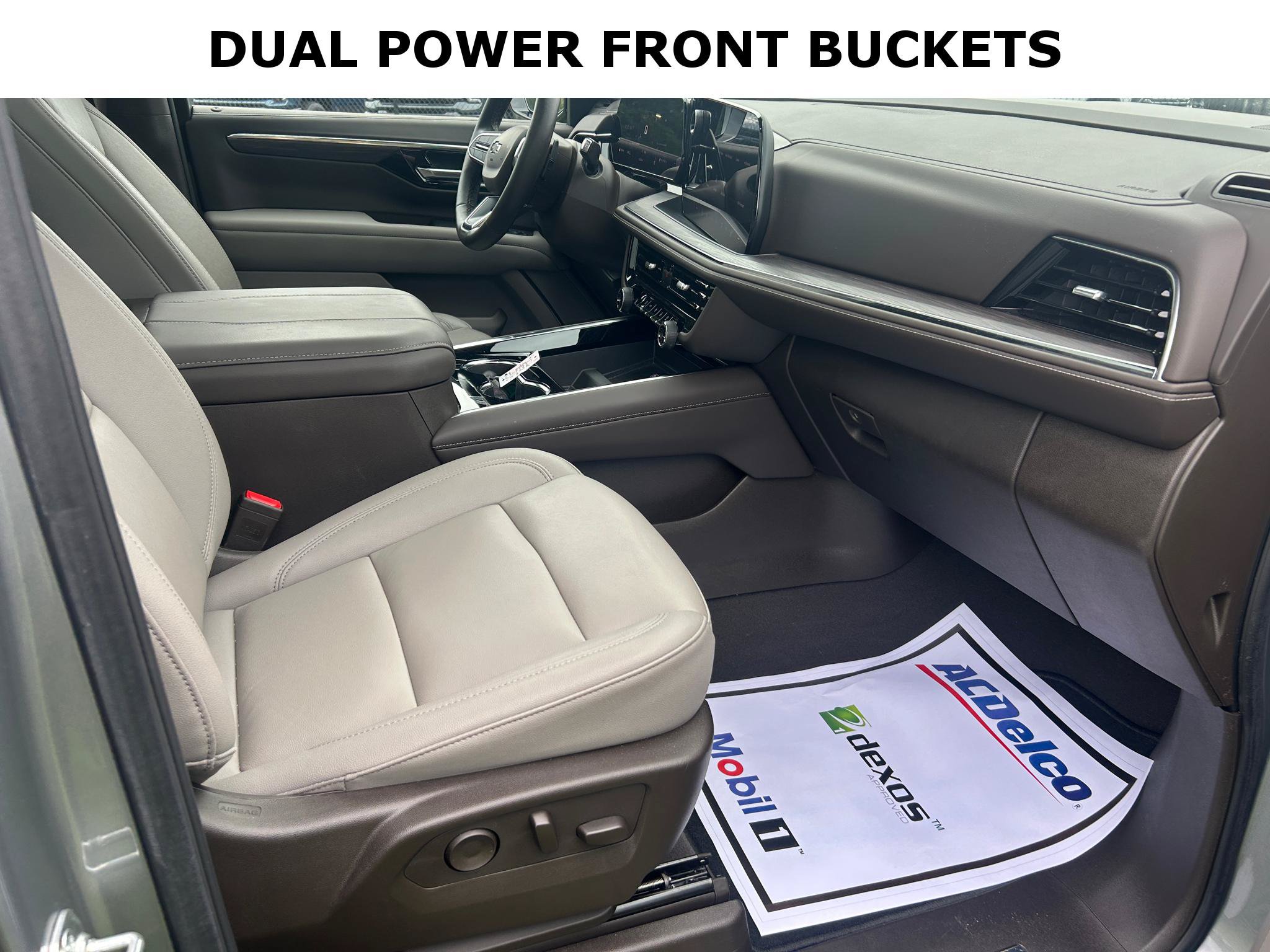 Used 2025 Chevrolet Tahoe Z71 w/ Comfort Package AWD/4WD image 19