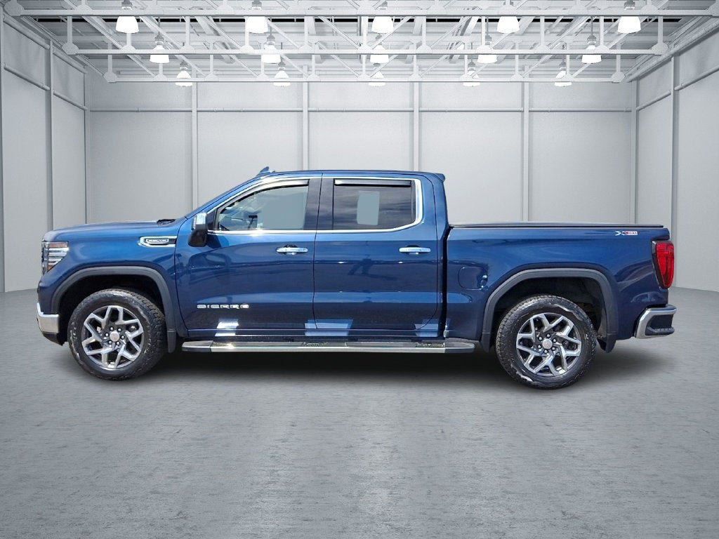 Certified 2023 GMC Sierra 1500 SLT w/ SLT Premium Package AWD/4WD image 9