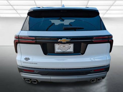 New 2026 Chevrolet Traverse LT w/ Driver Confidence Package FWD image 29