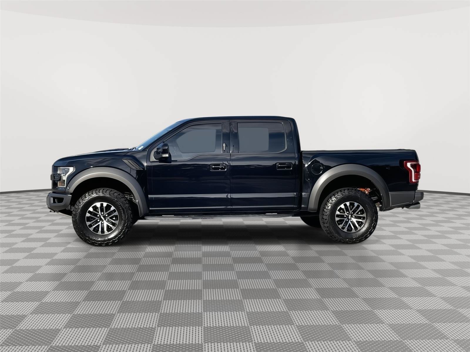Certified 2020 Ford F150 Raptor w/ Equipment Group 802A Luxury AWD/4WD image 2