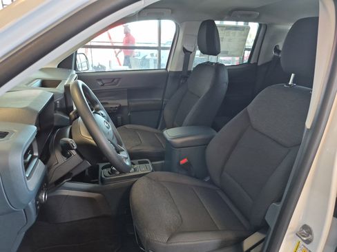 New 2025 Ford Maverick XL image 12