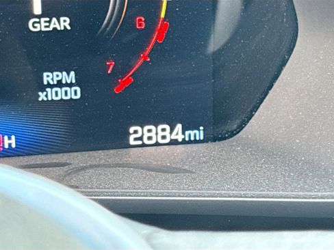 Used 2025 Chevrolet Colorado Trail Boss image 12