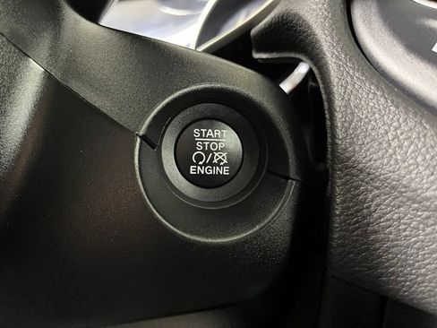 Used 2021 Jeep Compass Latitude w/ Convenience Group AWD/4WD image 17