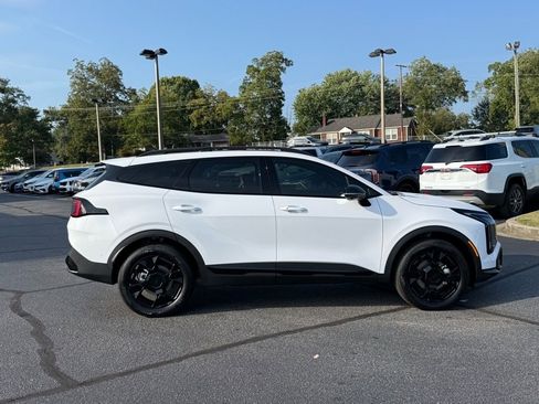 New 2026 Kia Sportage X-Line w/ X-Line Technology Package image 2