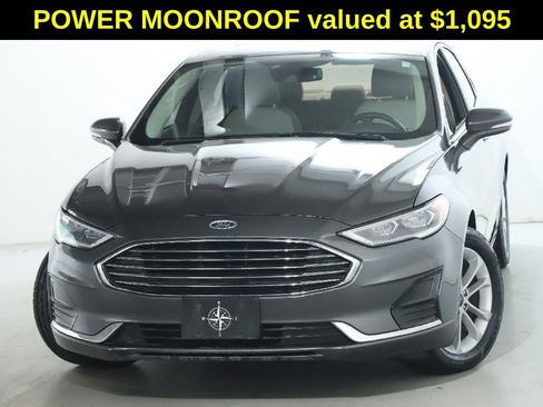 Used 2020 Ford Fusion SEL image 3