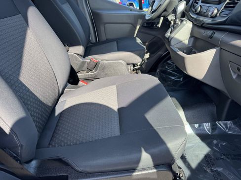 Used 2024 Ford Transit 250 Low Roof w/ Exterior Upgrade Package RWD image 8