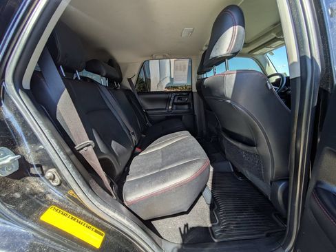 Used 2019 Toyota 4Runner TRD Pro AWD/4WD image 31