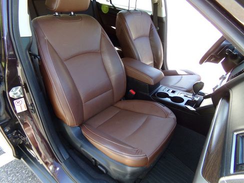 Used 2017 Subaru Outback 2.5i Touring image 23