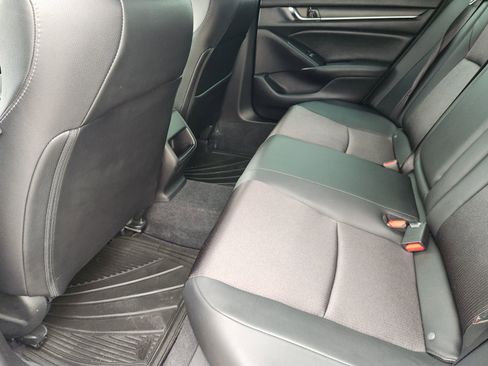Used 2020 Honda Accord Sport image 29