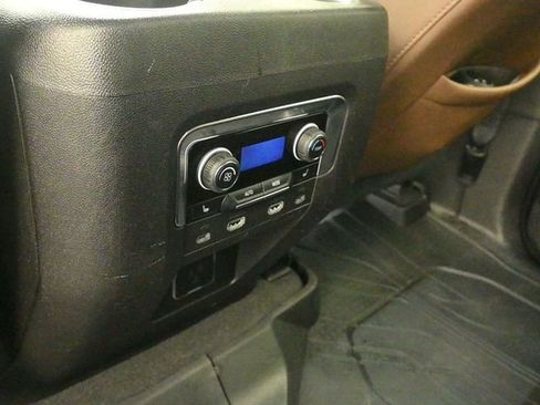 Used 2021 Chevrolet Tahoe High Country image 14