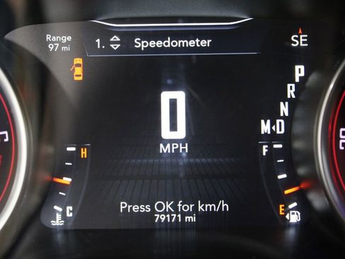 Used 2016 Dodge Challenger SXT Plus image 19