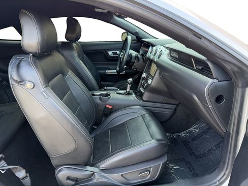 Used 2018 Ford Mustang Premium w/ Equipment Group 201A RWD image 18