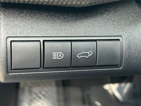 Used 2025 Toyota bZ4X XLE w/ Weather Package image 25