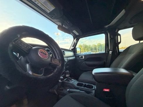 Used 2021 Jeep Wrangler Unlimited Sport AWD/4WD image 20
