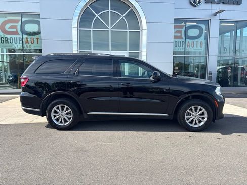 Used 2024 Dodge Durango SXT AWD/4WD image 12