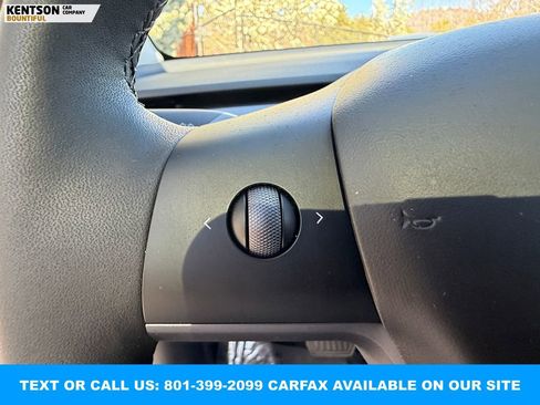 Used 2023 Tesla Model Y Long Range image 18