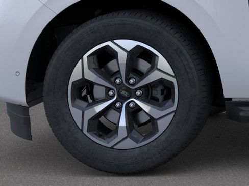 New 2026 Ford Expedition Active image 19