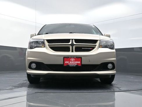 Used 2016 Dodge Grand Caravan R/T w/ Safety Sphere Group image 41