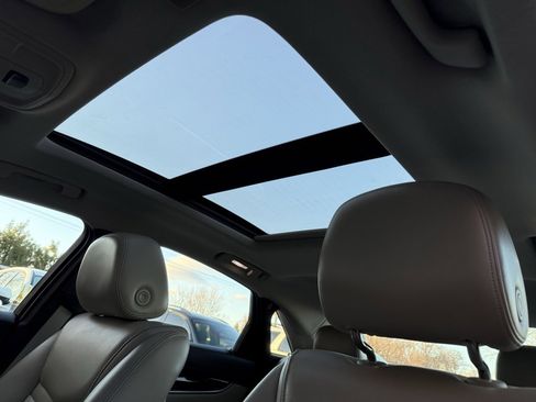 Used 2017 Cadillac XTS Luxury w/ Driver Awareness Package image 11