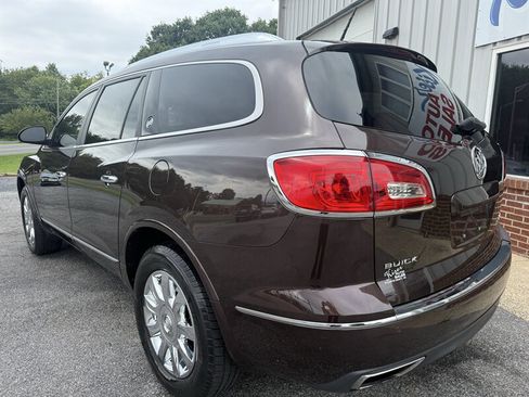 Used 2017 Buick Enclave Leather AWD/4WD image 10