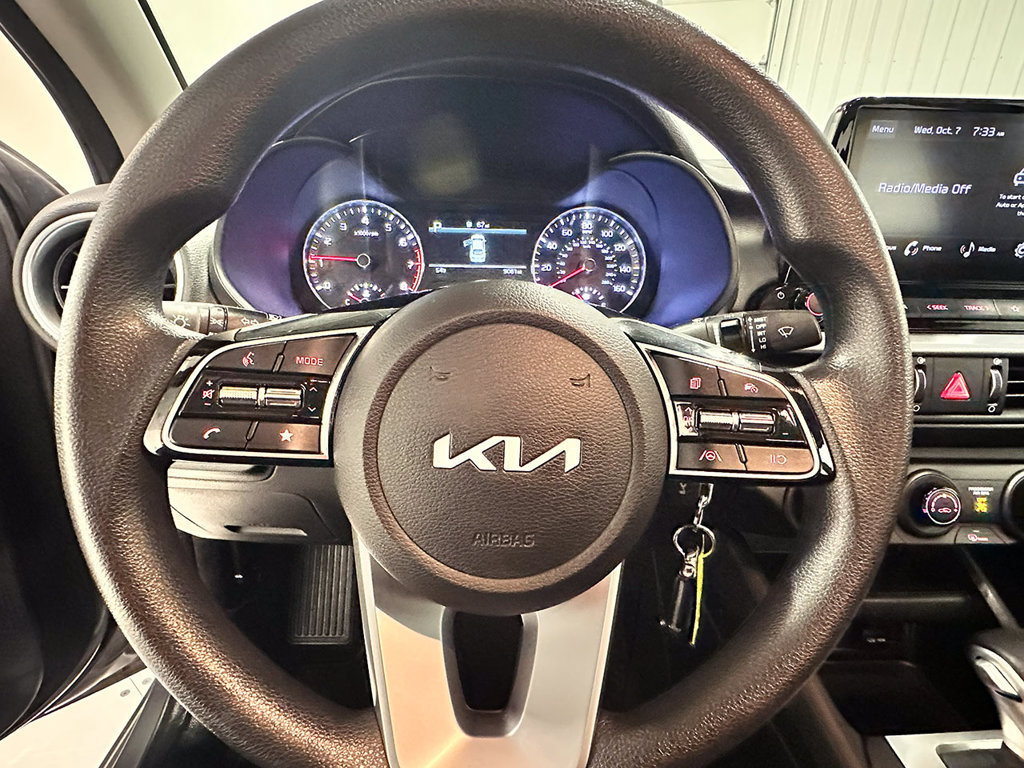 Used 2023 Kia Forte LXS FWD image 30