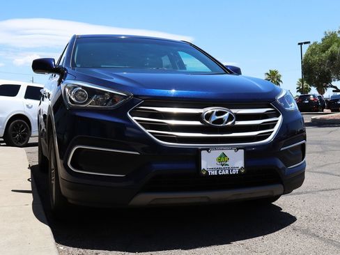 Used 2018 Hyundai Santa Fe Sport FWD image 18