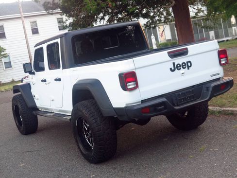 Used 2020 Jeep Gladiator Sport w/ Quick Order Package 24S AWD/4WD image 28