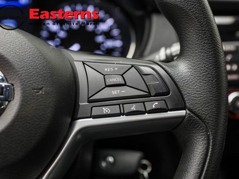 Used 2022 Nissan Rogue Sport S AWD/4WD image 16