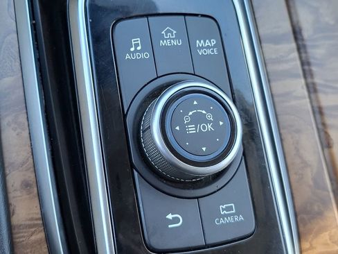 Used 2022 Nissan Armada SL image 31