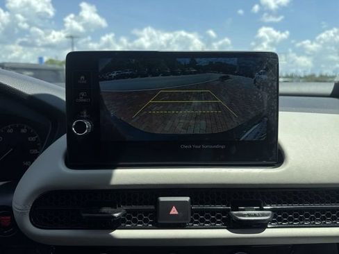 Certified 2027 Honda HR-V LX image 19