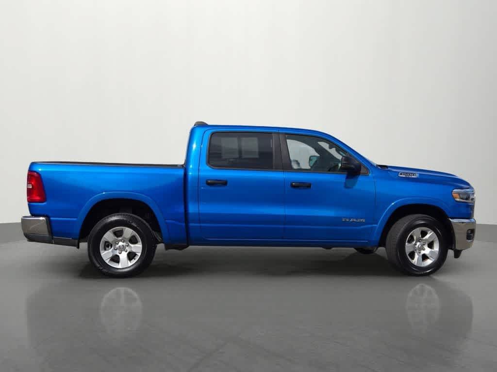 Used 2025 RAM 1500 Big Horn AWD/4WD image 6