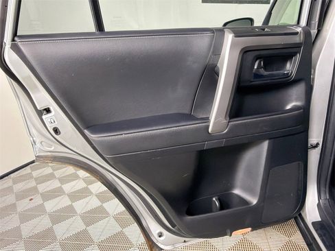 Used 2024 Toyota 4Runner SR5 image 21