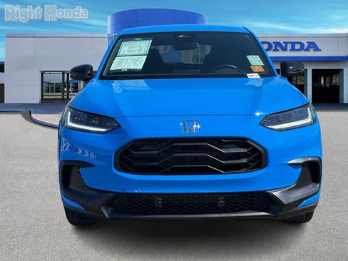 Certified 2026 Honda HR-V Sport image 7