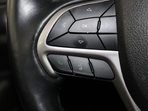 Used 2018 Jeep Grand Cherokee Altitude RWD image 13