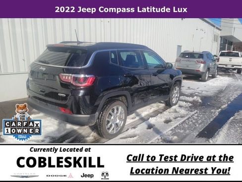 Used 2022 Jeep Compass Latitude AWD/4WD image 4