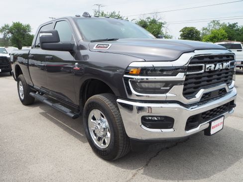 New 2025 RAM 2500 Tradesman image 4
