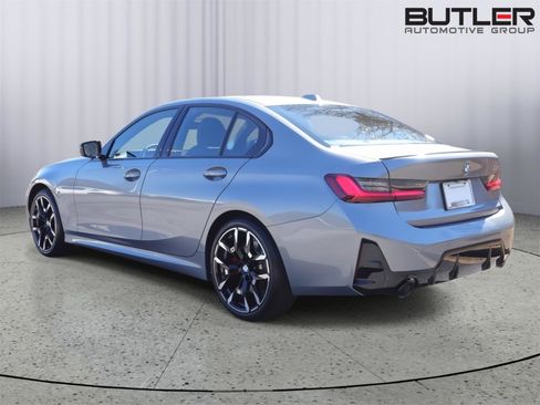 New 2026 BMW 330i Sedan w/ M Sport Package image 5