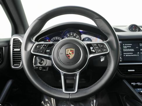 Used 2020 Porsche Cayenne image 44